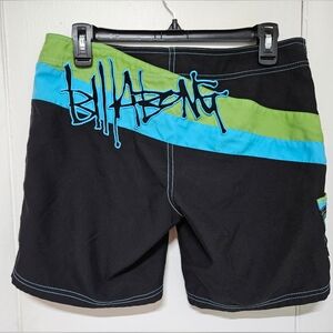 Billabong Women’s Black Swim Board Shorts Graffiti Size 5 Surf Blue Green EUC